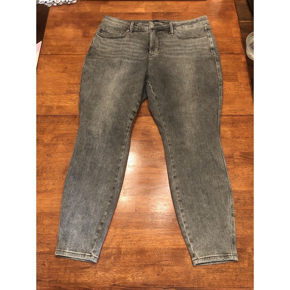 Judy Blue High Rise Skinny Stretch Jeans Gray Distressed Womens size 20W